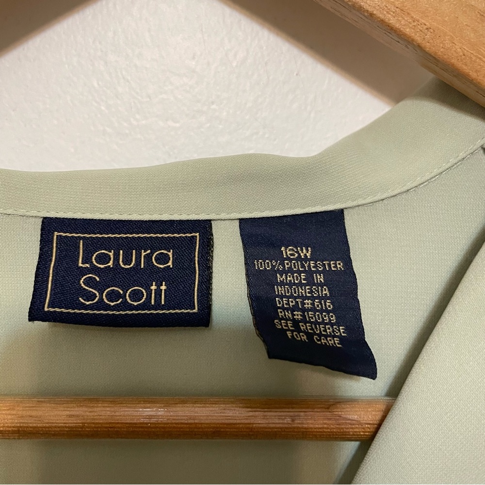 Laura Scott Sage Green Cottagecore Short Sleeve Blouse Large - Picture 2 of 4